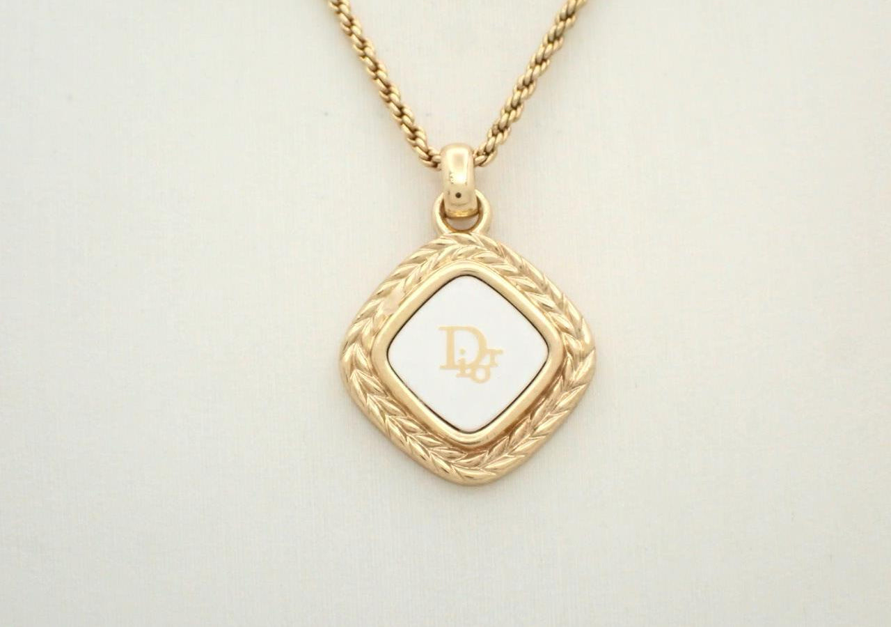Vintage Dior Gold-Tone Geometric Pendant Necklacer