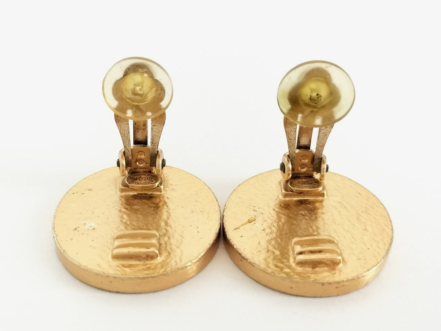 Chanel 2001 Black Enamel CC Round Clip-On Earrings – Gold Tone