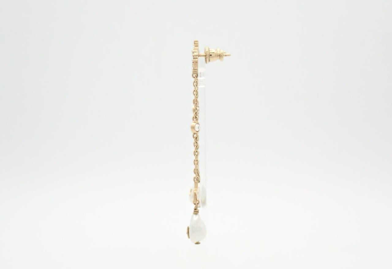 Dior Star and Pearl Drop Earrings – Gold Tone