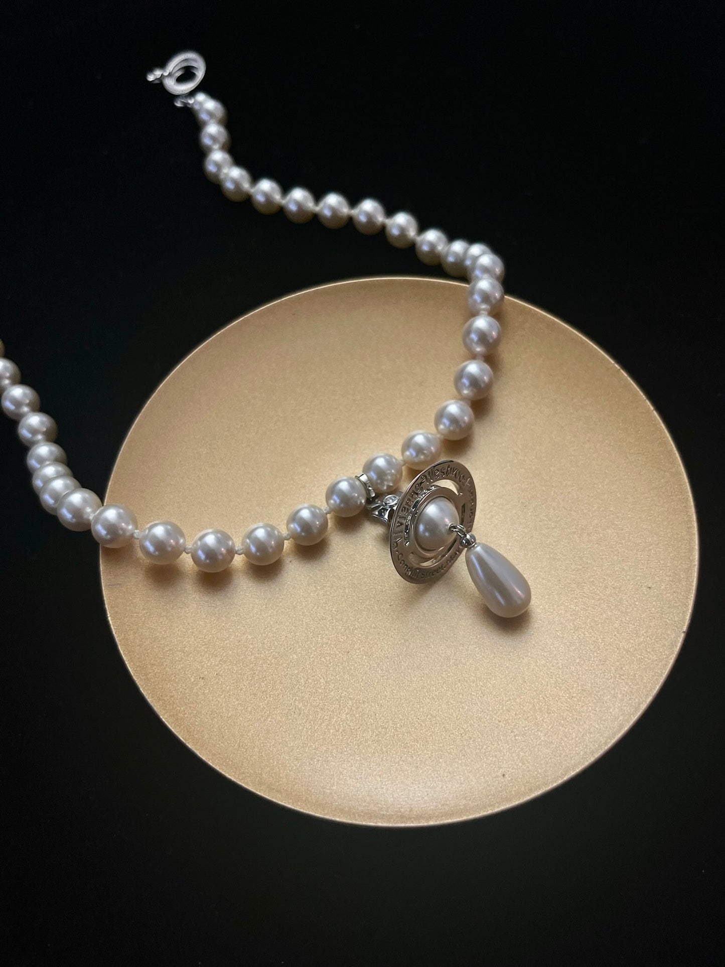 Vivienne Westwood Eternal Pearl Teardrop Choker