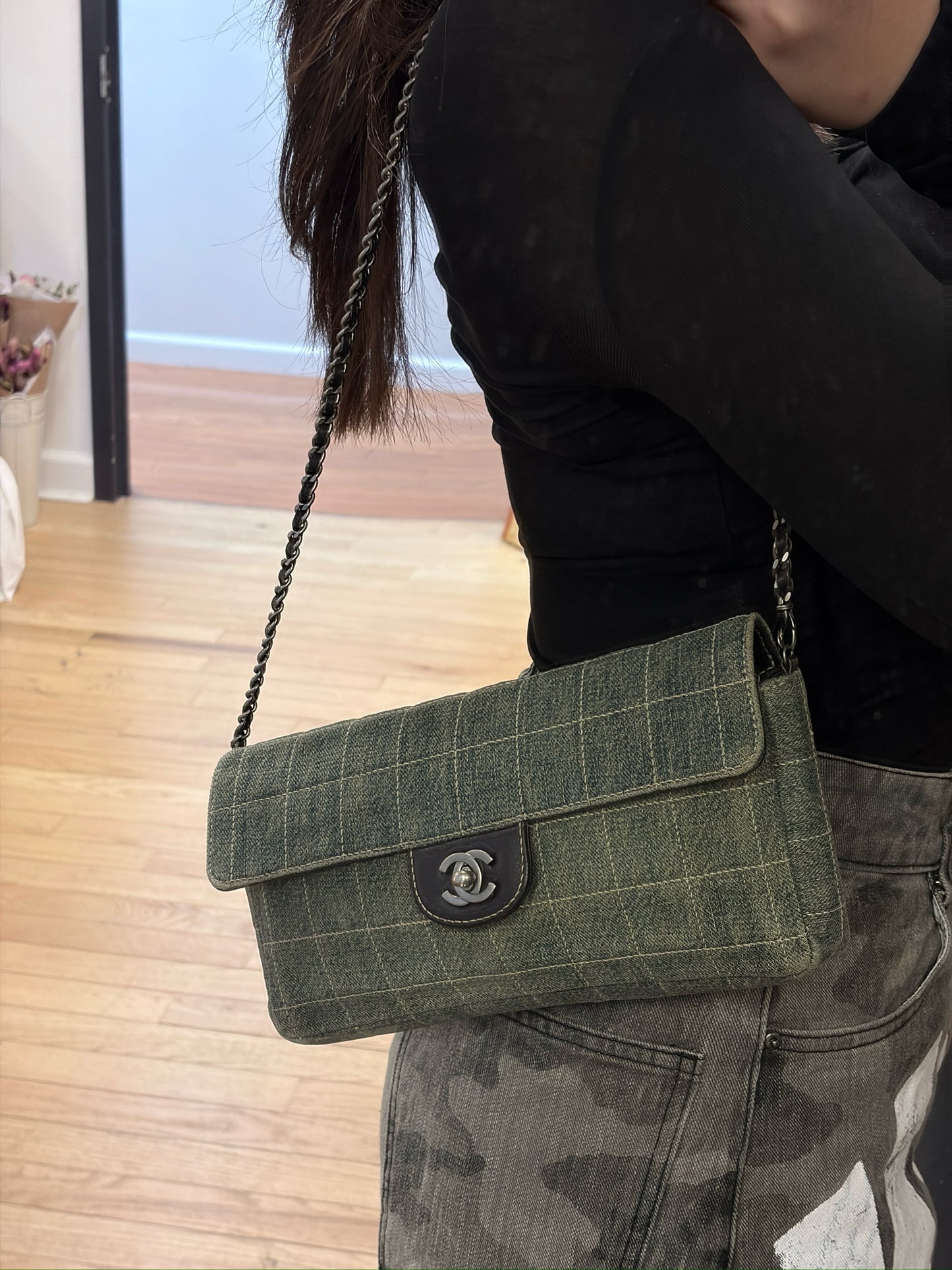 Chanel Vintage Blue Ice Cube Denim Flap Shoulder Bag with CC Turnlock (rare piece）