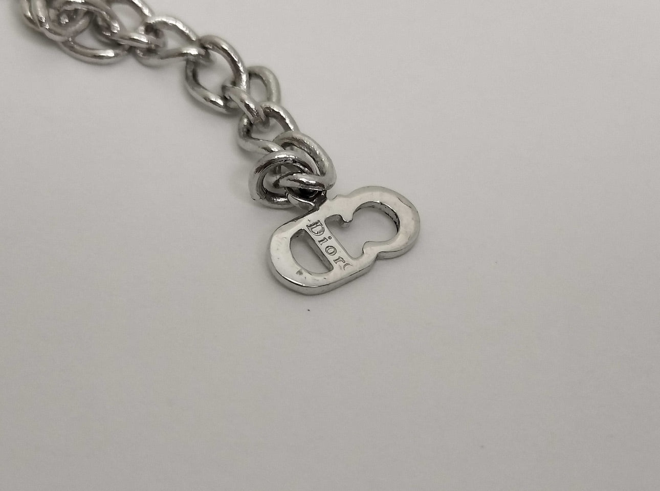 Dior Vintage Silver-Tone Engraved Black Chili Pendant Necklace