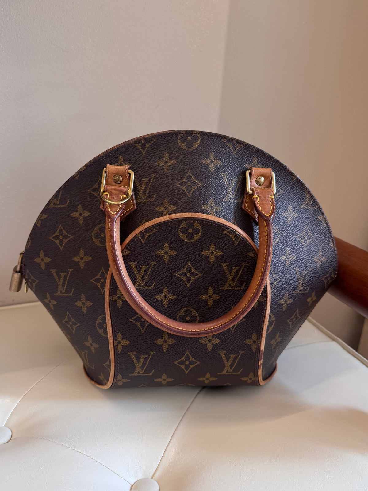 Louis Vuitton Monogram Ellipse PM Handbag