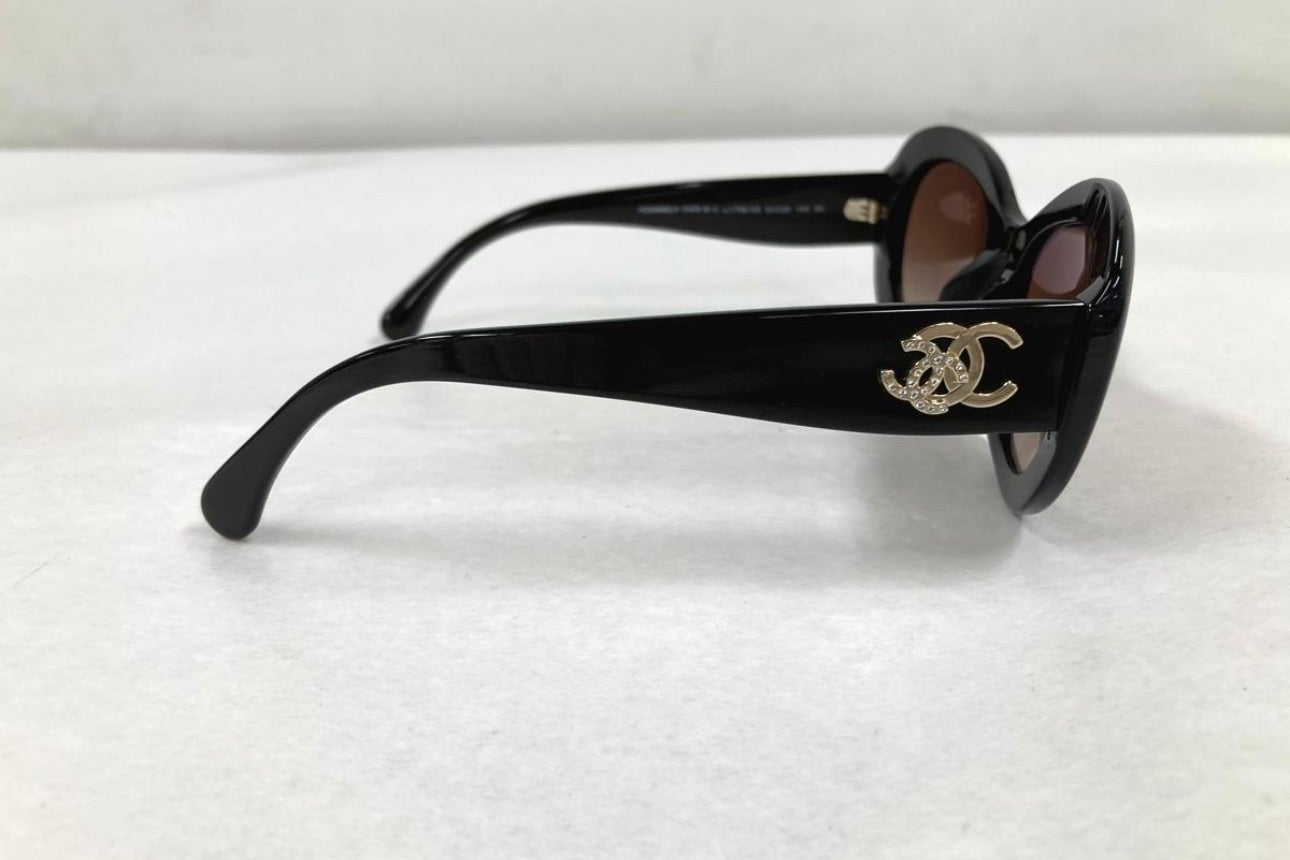 Vintage Chanel Black Round Sunglasses with Crystal CC Logo