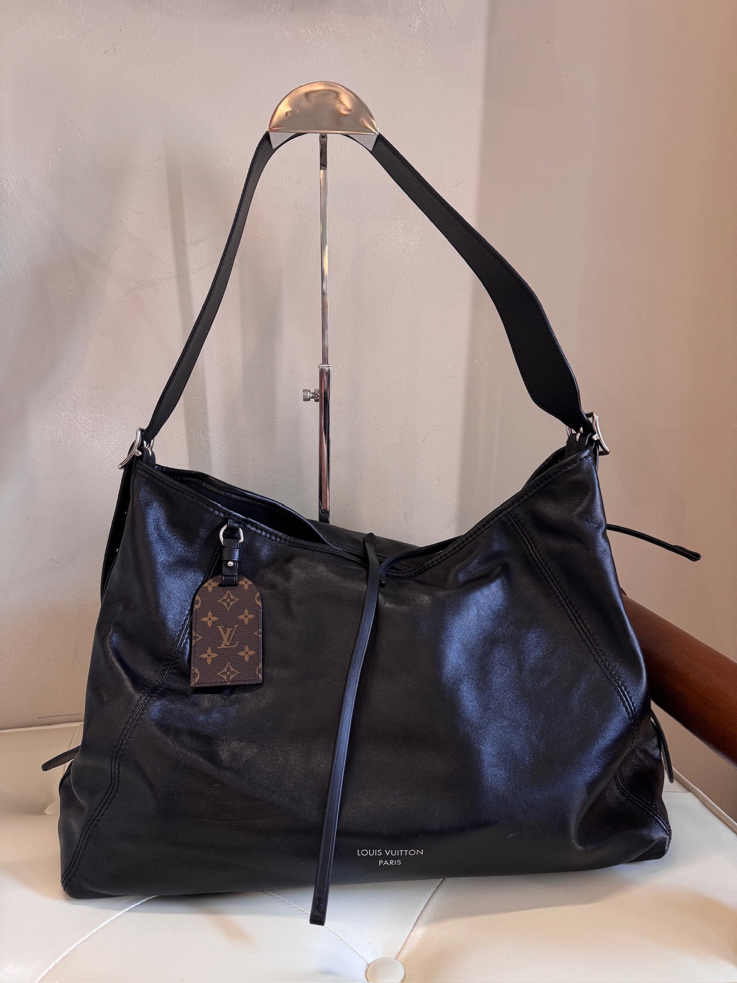 Louis Vuitton CarryAll Black Leather Shoulder Bag