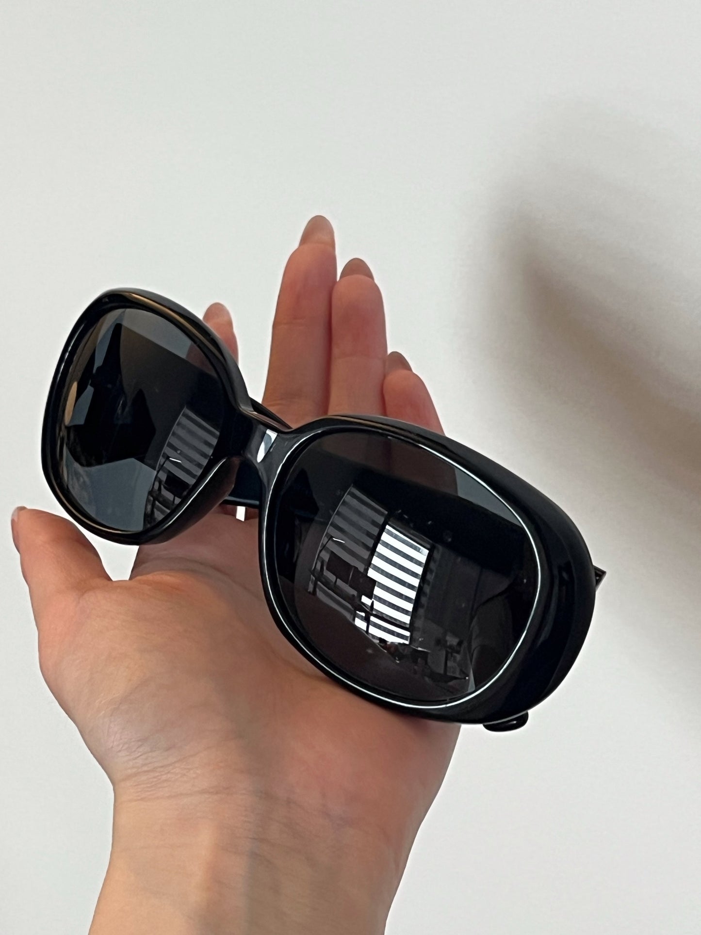 Vintage 2000s Chanel Black & White Camellia Logo Sunglasses
