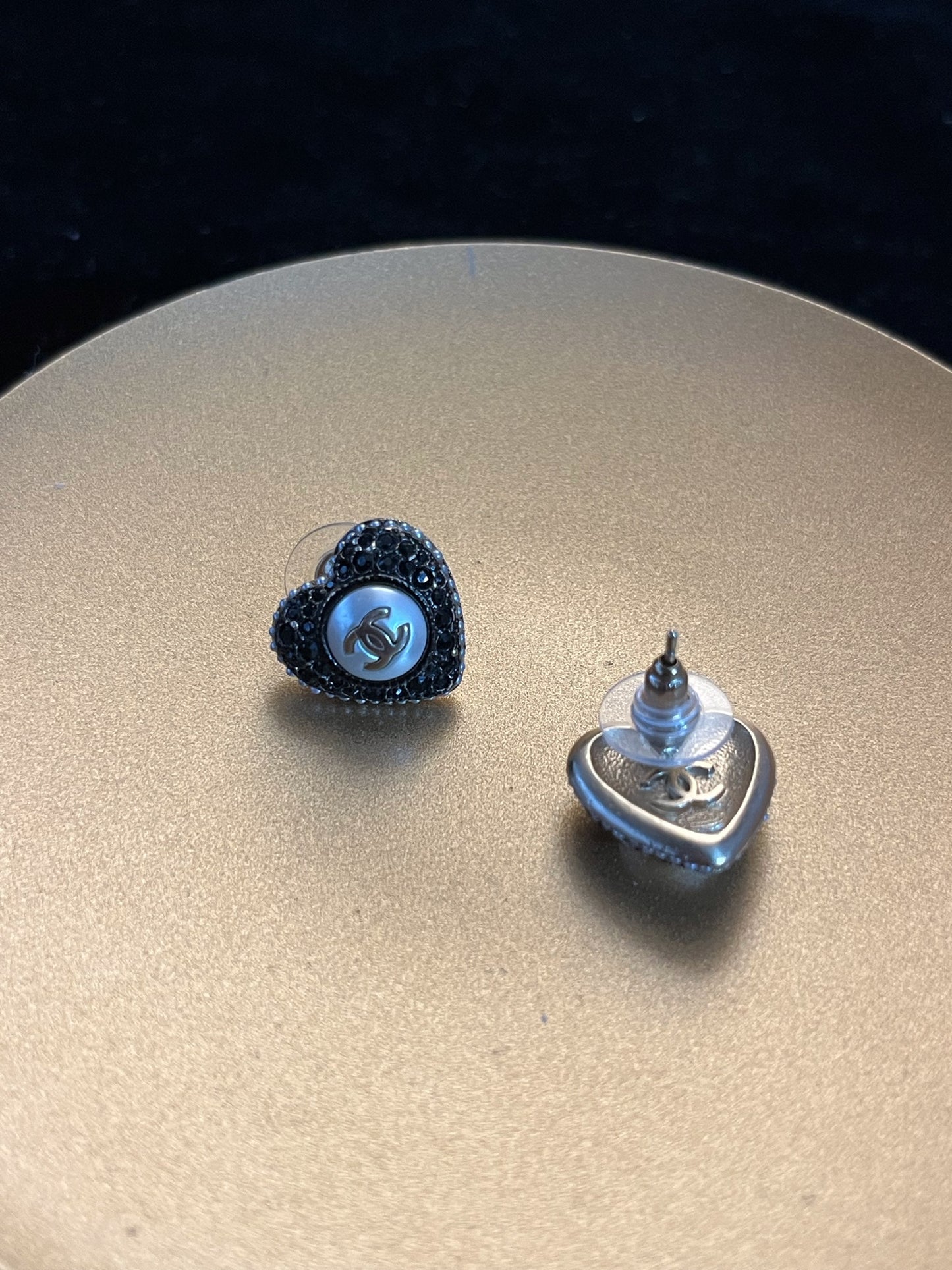 Chanel 2022 CC Black Crystal Heart Stud Earrings