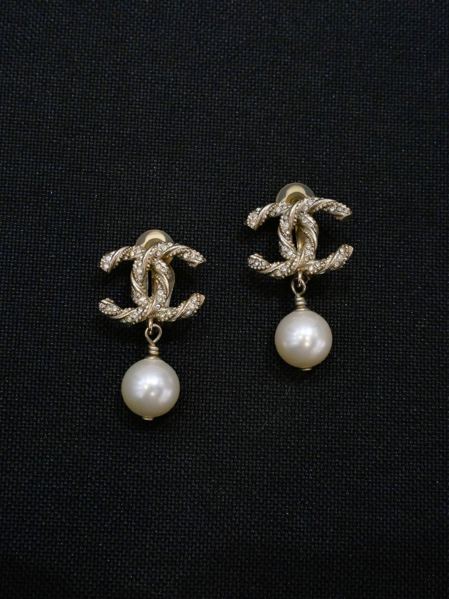 Chanel 2013 Champagne Gold Braided CC Pearl Drop Earrings