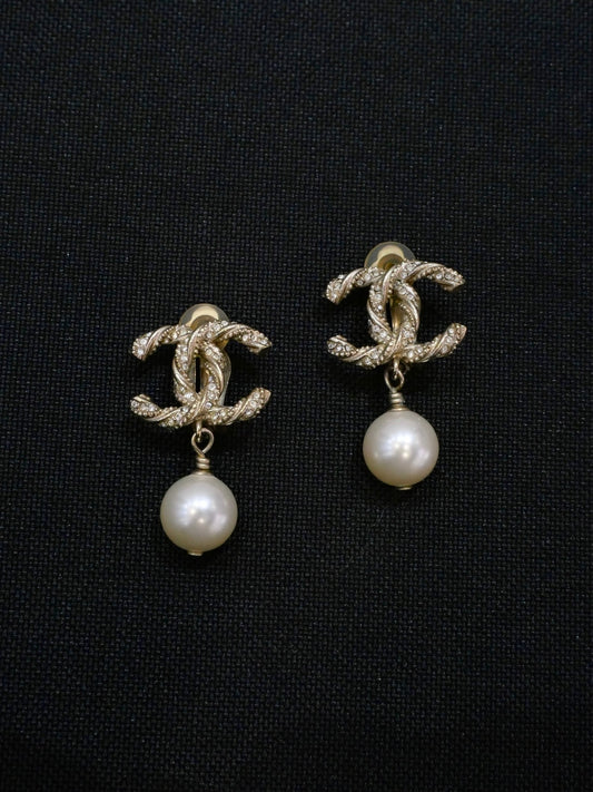 Chanel 2013 Champagne Gold Braided CC Pearl Drop Earrings
