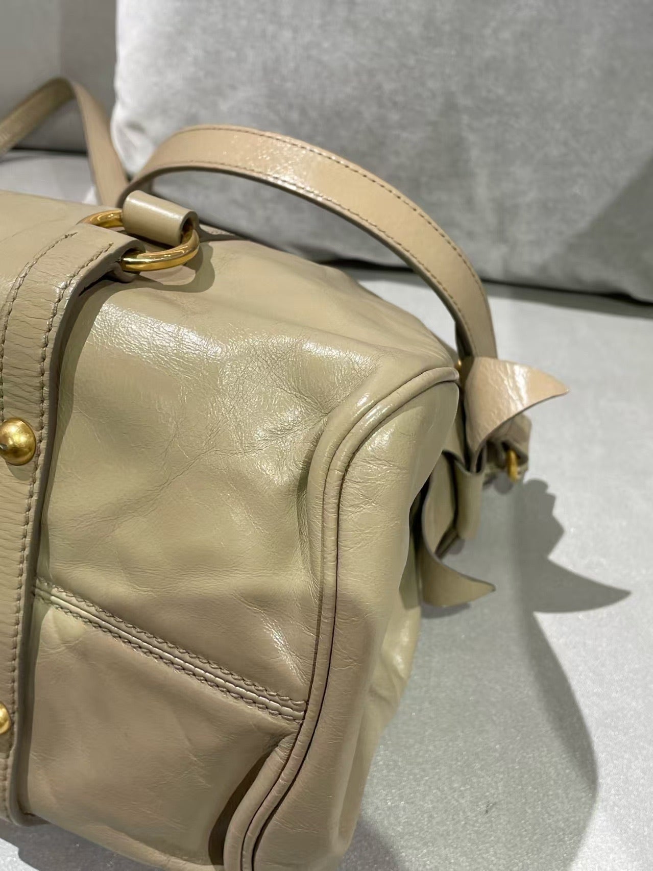 Miu Miu Vitello Lux Bow Satchel – Ivory