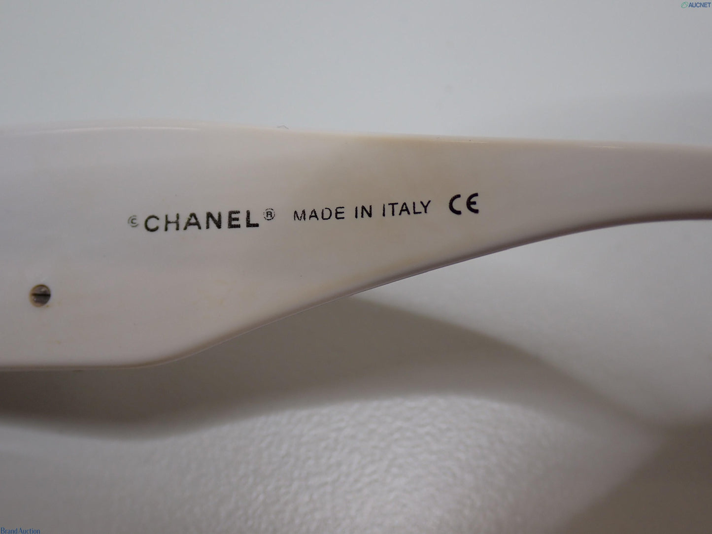 Vintage Chanel Camellia Black & White Frame Sunglasses