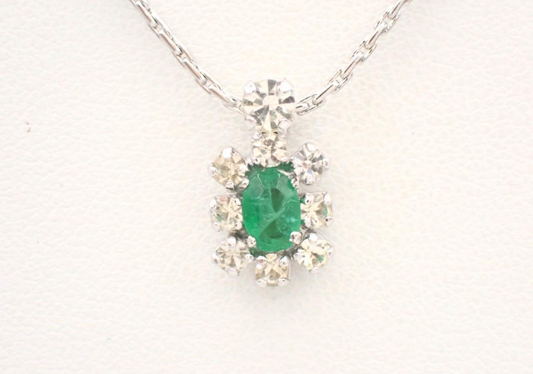 Vintage Dior Emerald Crystal Pendant Necklace