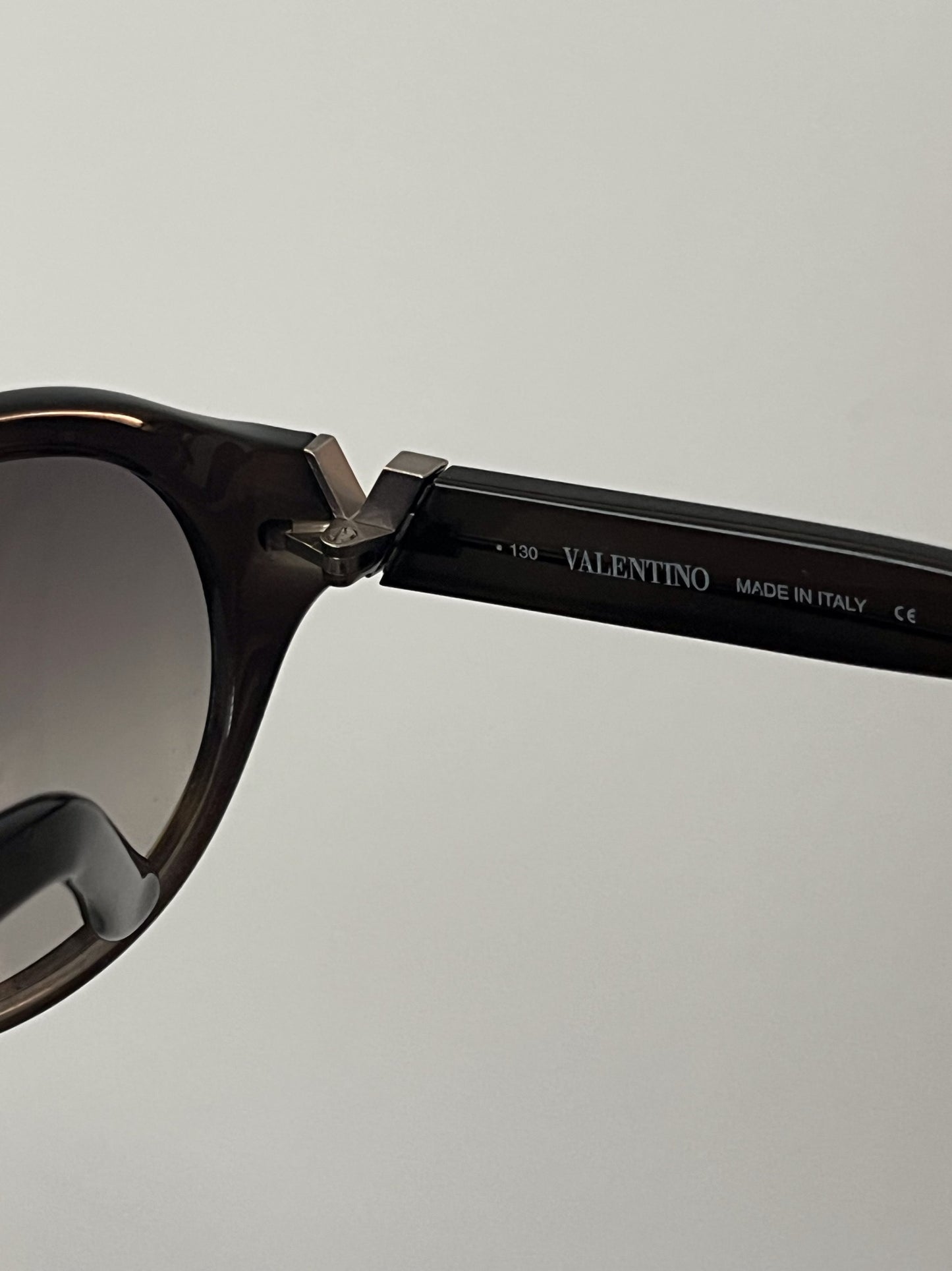 Vintage Valentino V Logo Oval Sunglasses – Translucent Dark Brown