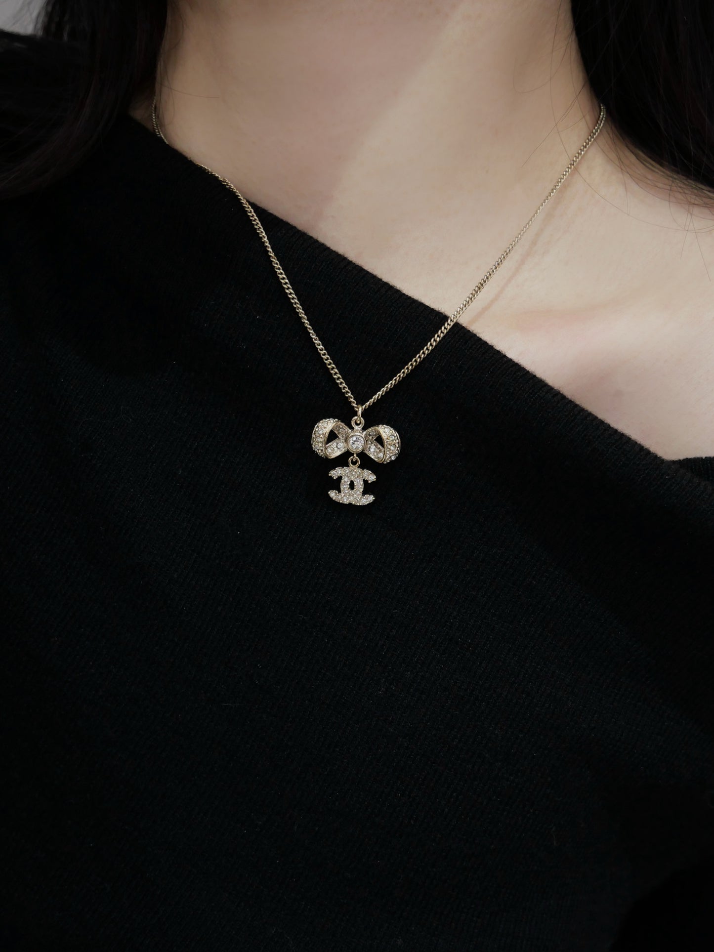 Chanel 2016 Crystal Bow CC Pendant Necklace