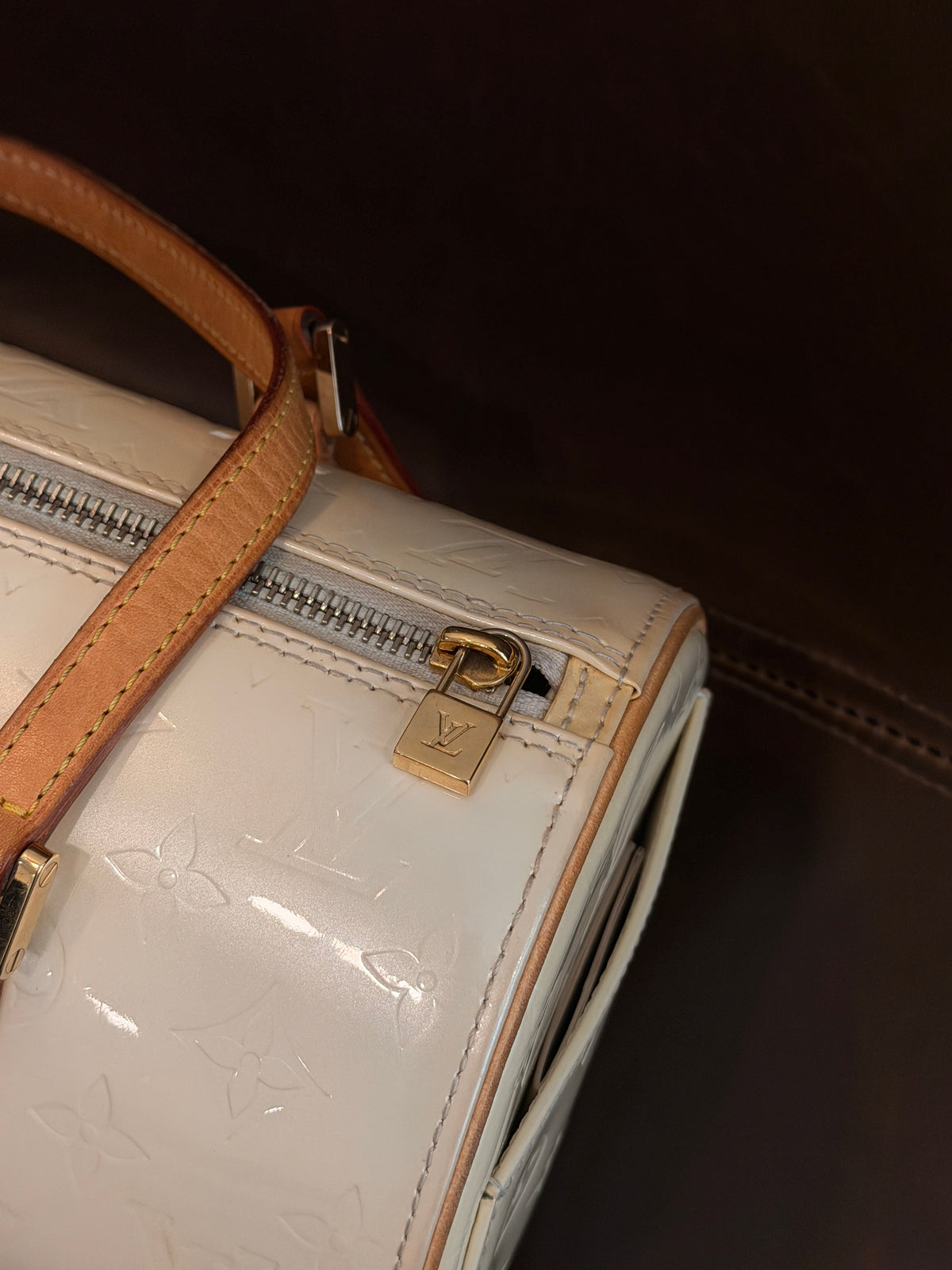 Louis Vuitton Vernis Papillon Barrel Bag – Perle White