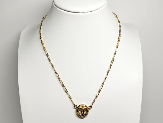 Chanel 1983 Gold-Plated Double C Adjustable Choker