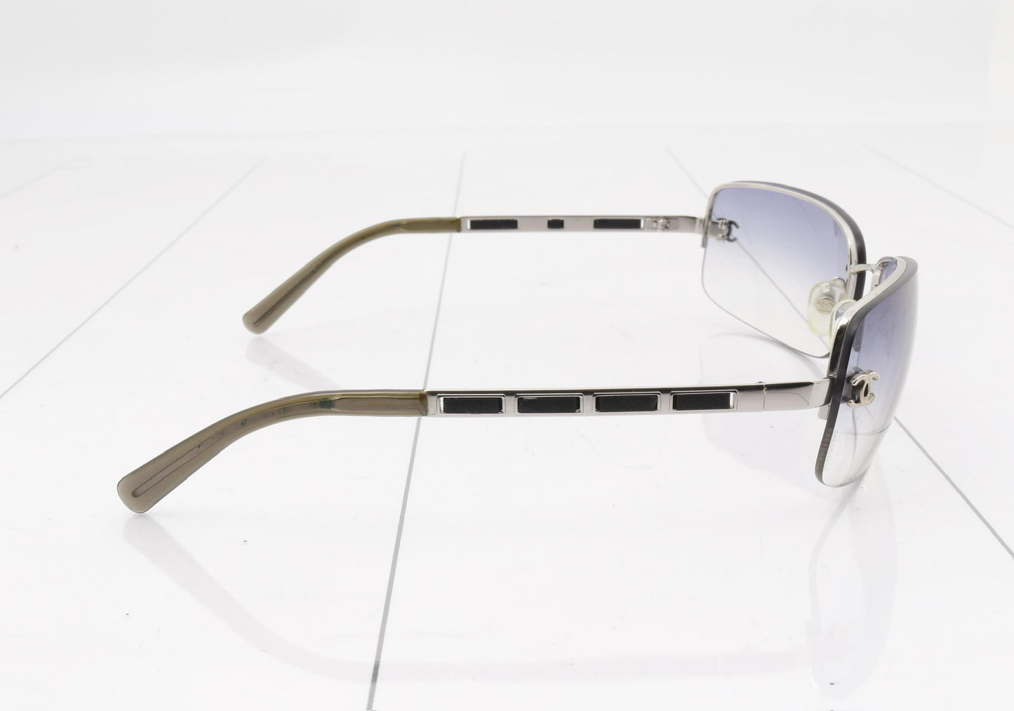 Chanel Rimless CC Sunglasses – Silver Tone