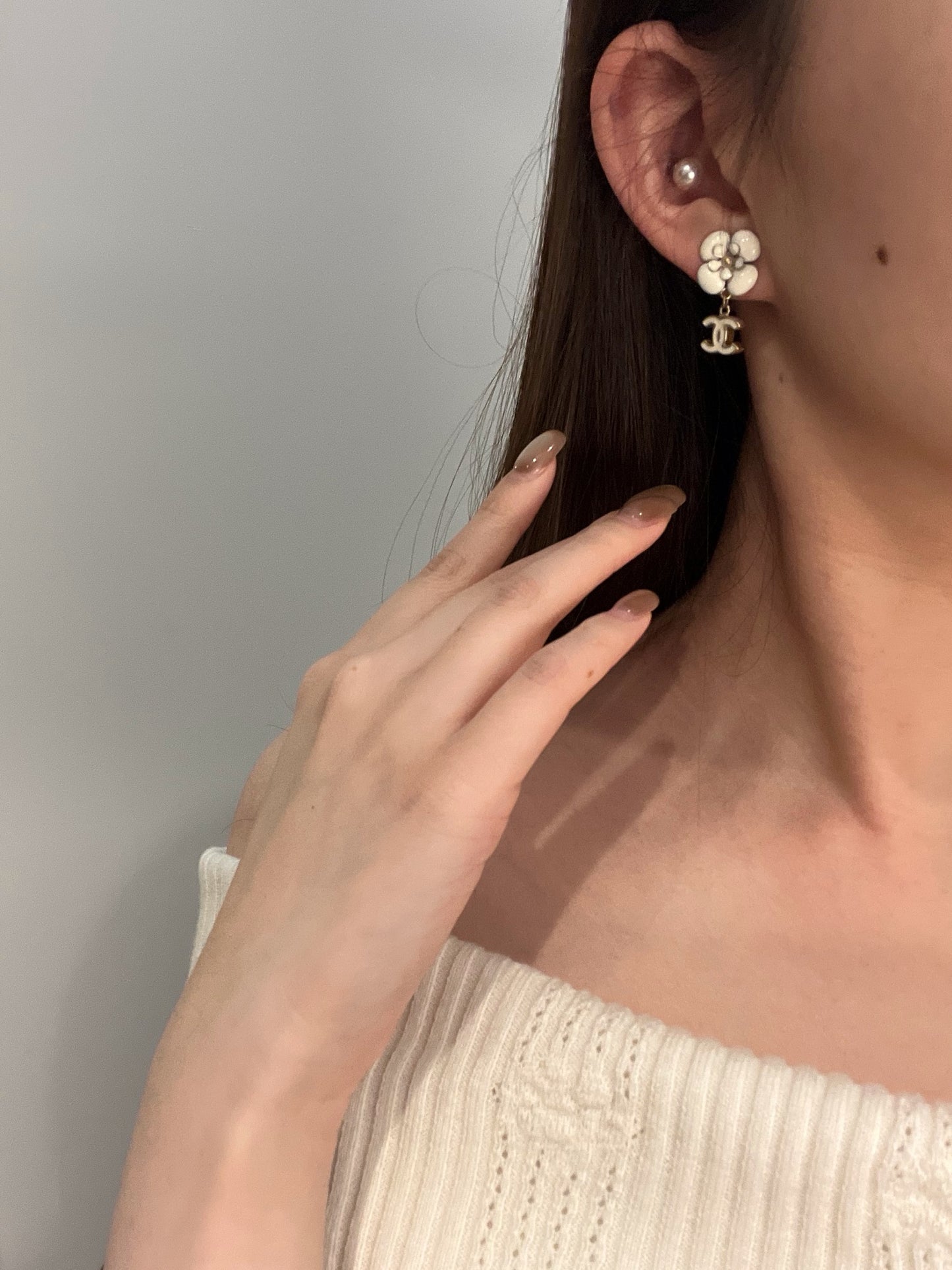 Chanel 2006 Vintage Camellia CC Drop Earrings