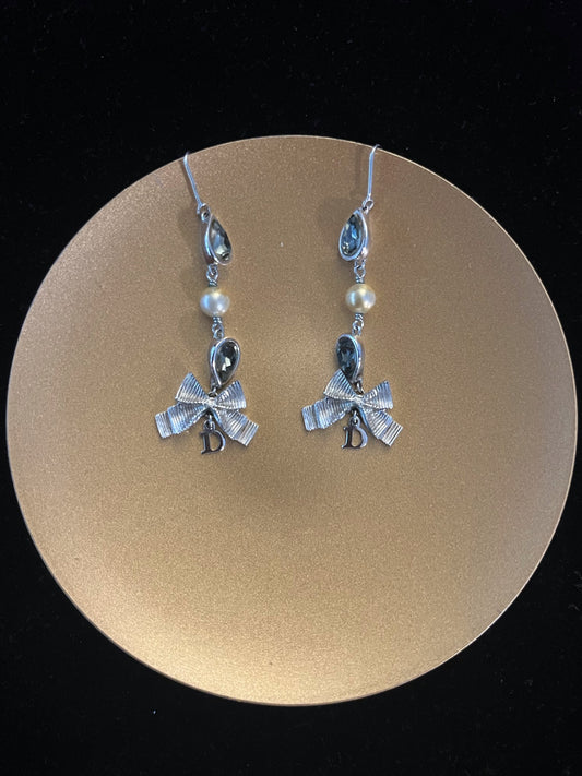 Vintage Dior Pearl Bow Drop Earrings – Silver Tone