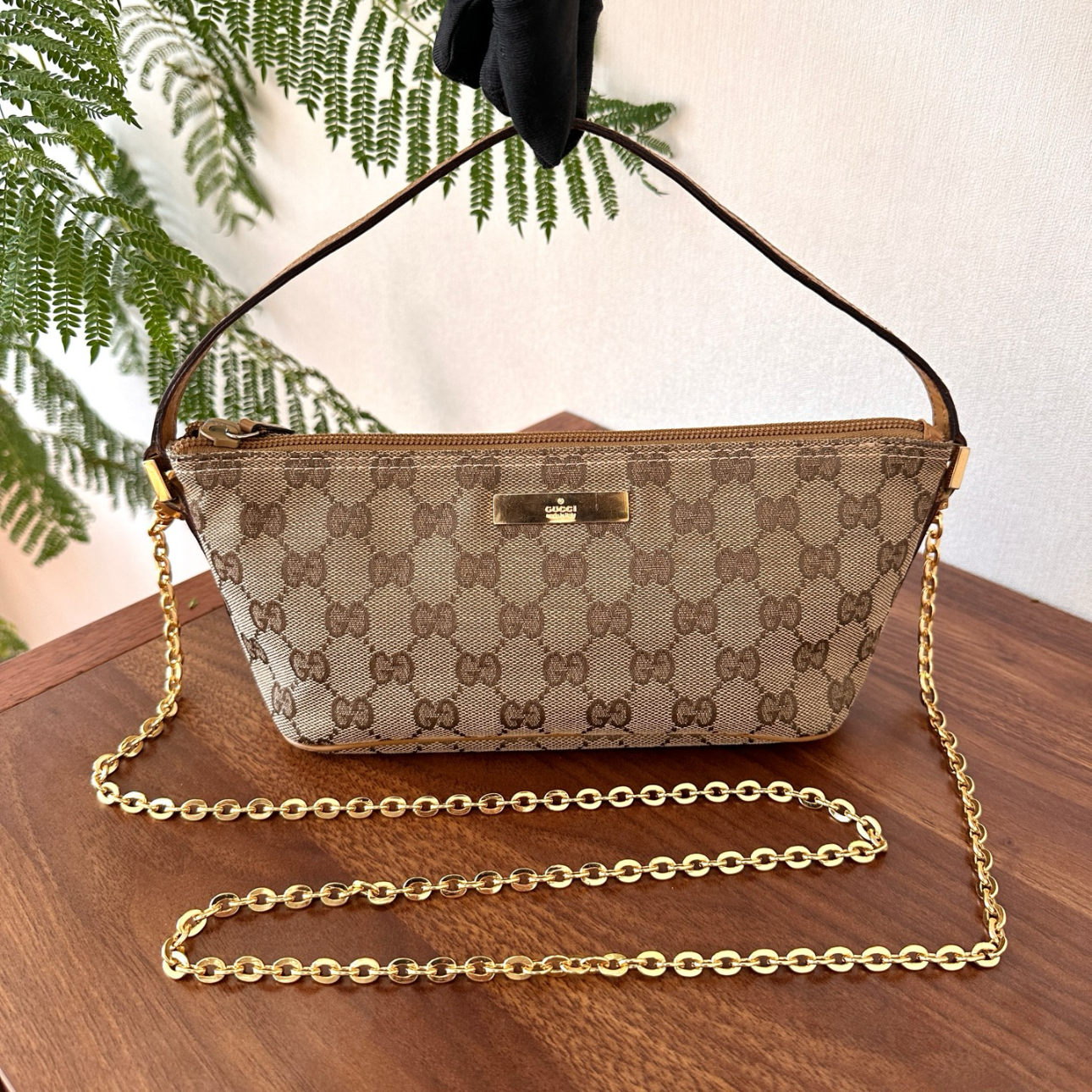 Gucci GG Canvas Chain Shoulder Bag – Beige/Brown