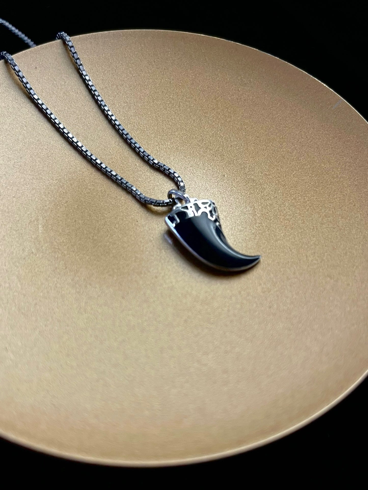 Dior Vintage Silver-Tone Engraved Black Chili Pendant Necklace