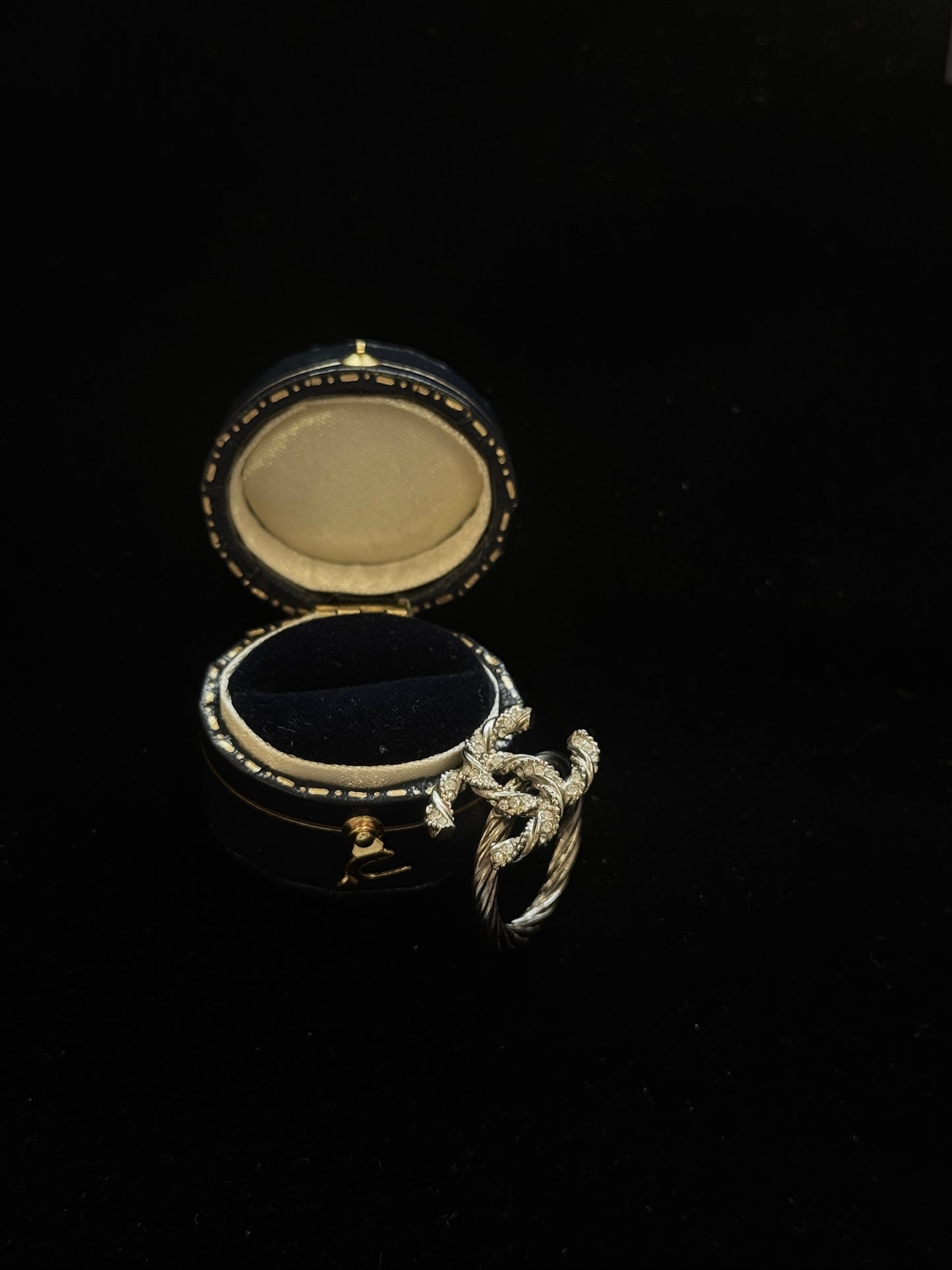 Chanel 2014 CC Classic Silver Ring