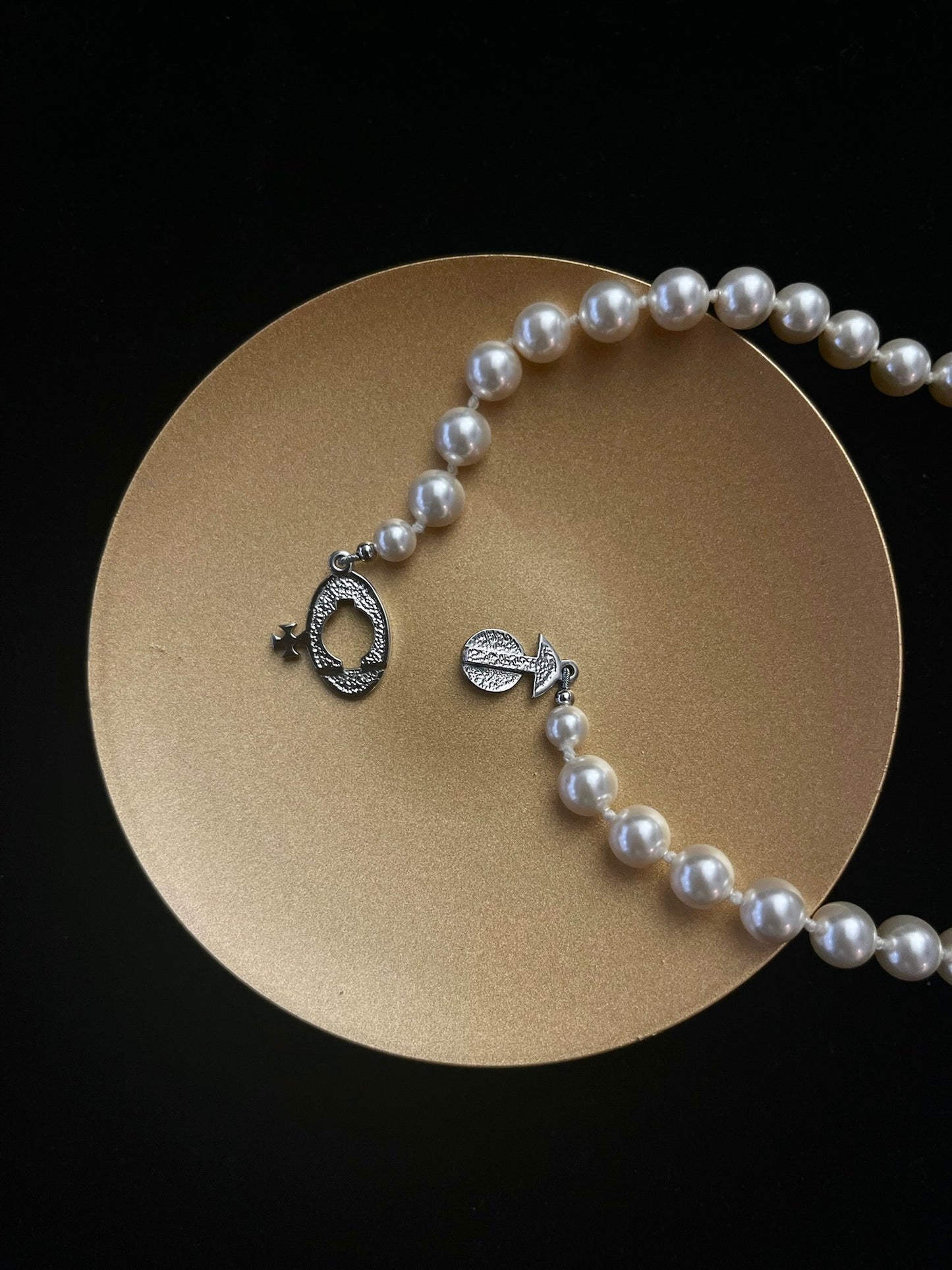 Vivienne Westwood Eternal Pearl Teardrop Choker