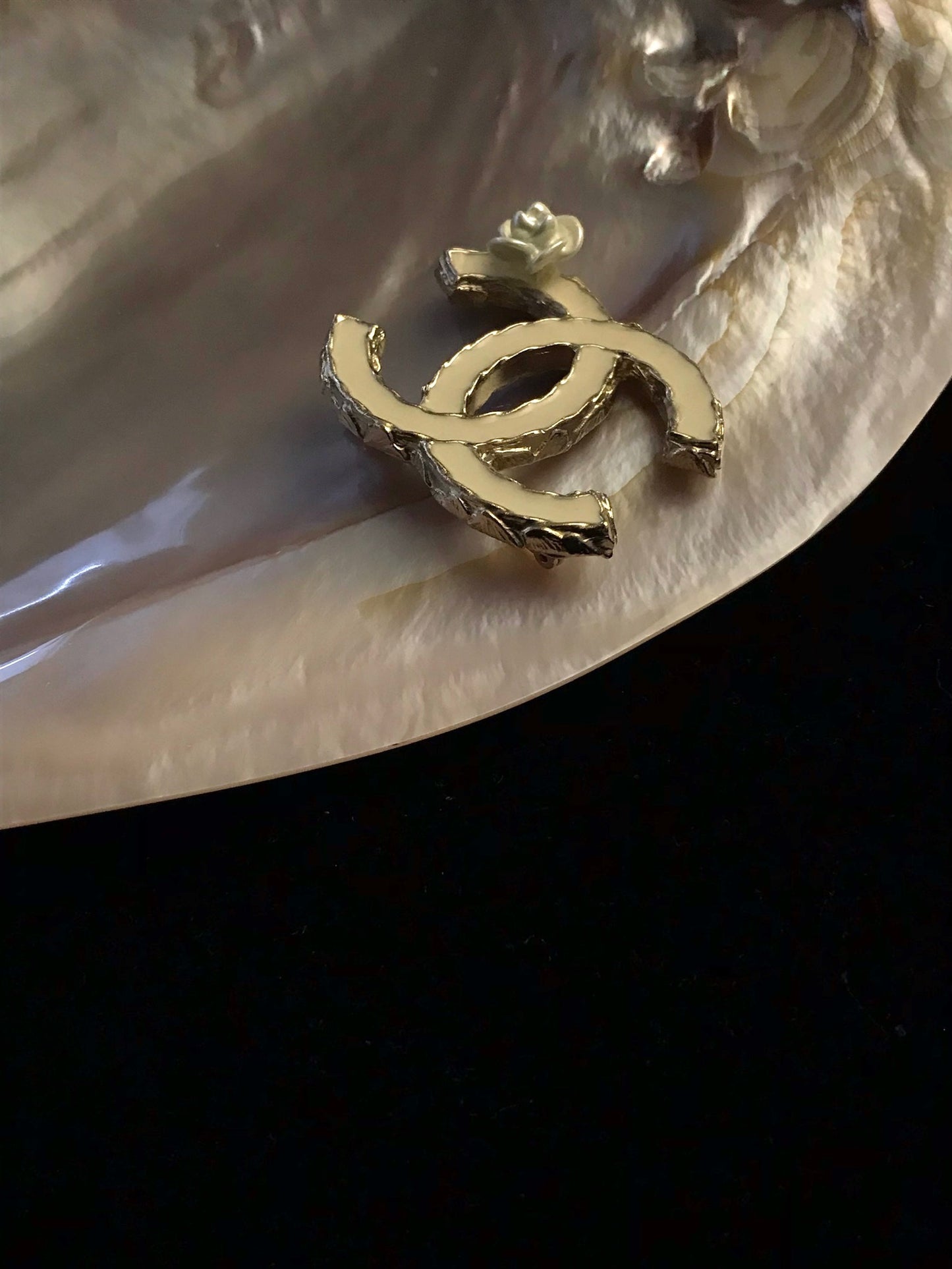 Chanel 2012 Pearl-White Gold-Edged Camellia Brooch