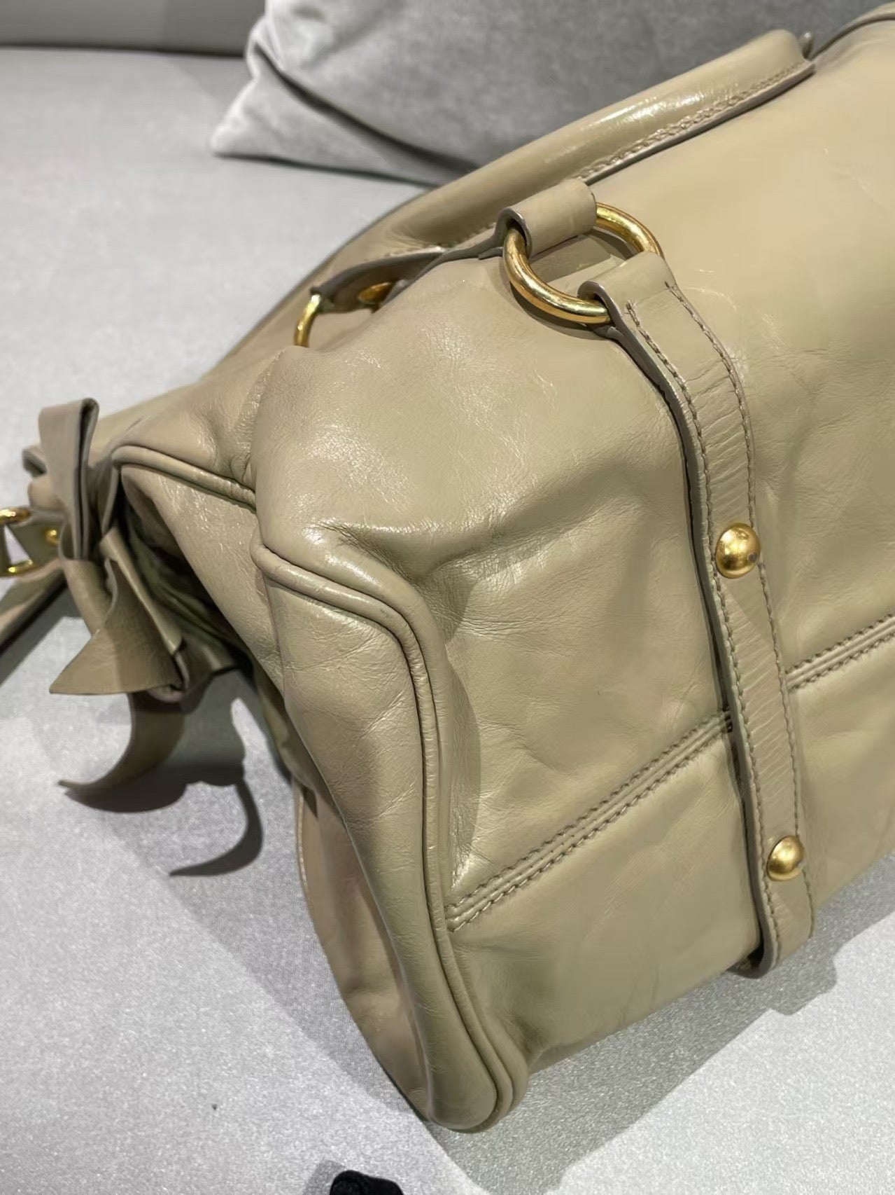 Miu Miu Vitello Lux Bow Satchel – Ivory