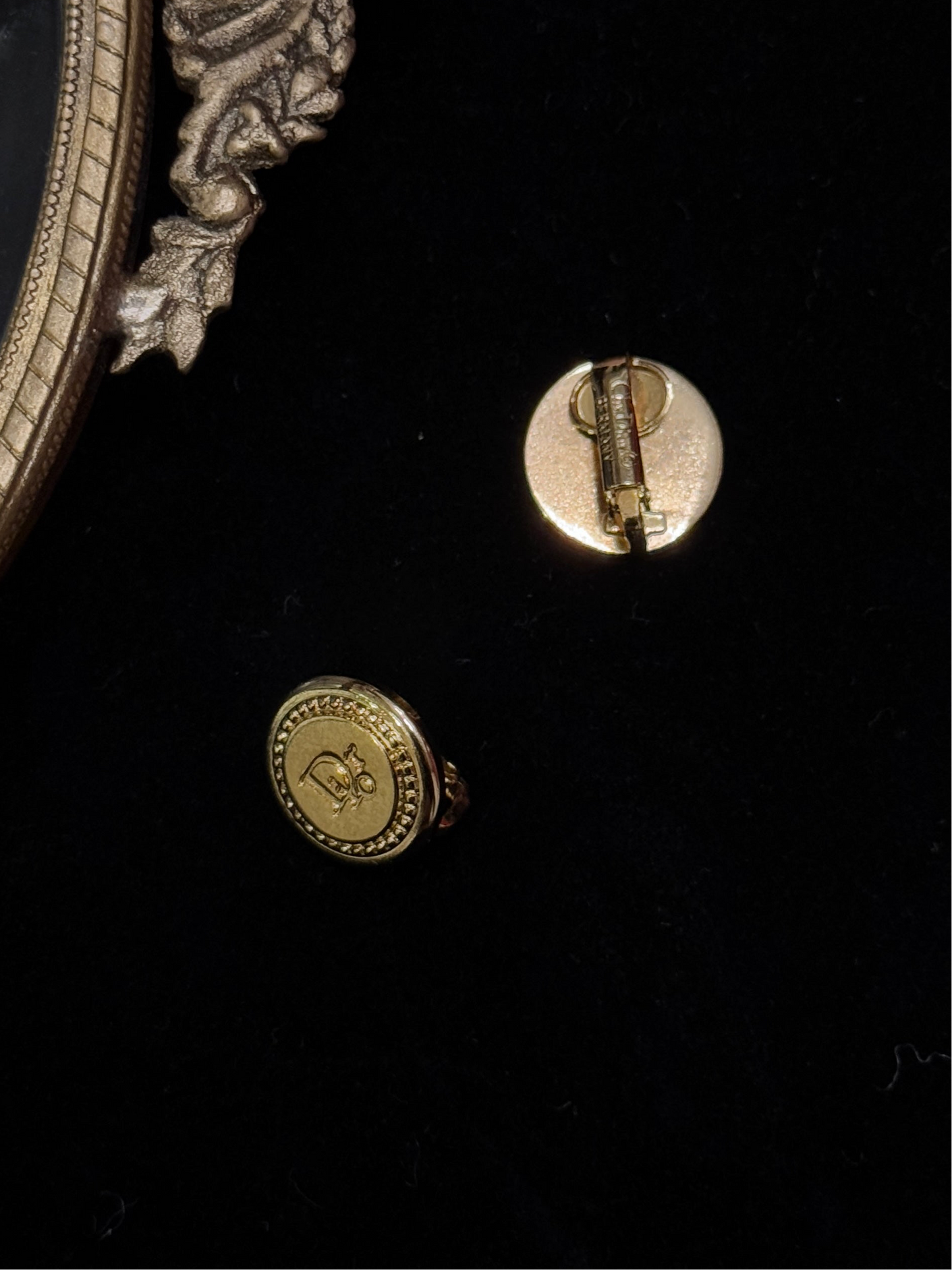 Dior 1980S Gold D Logo Ear Clips