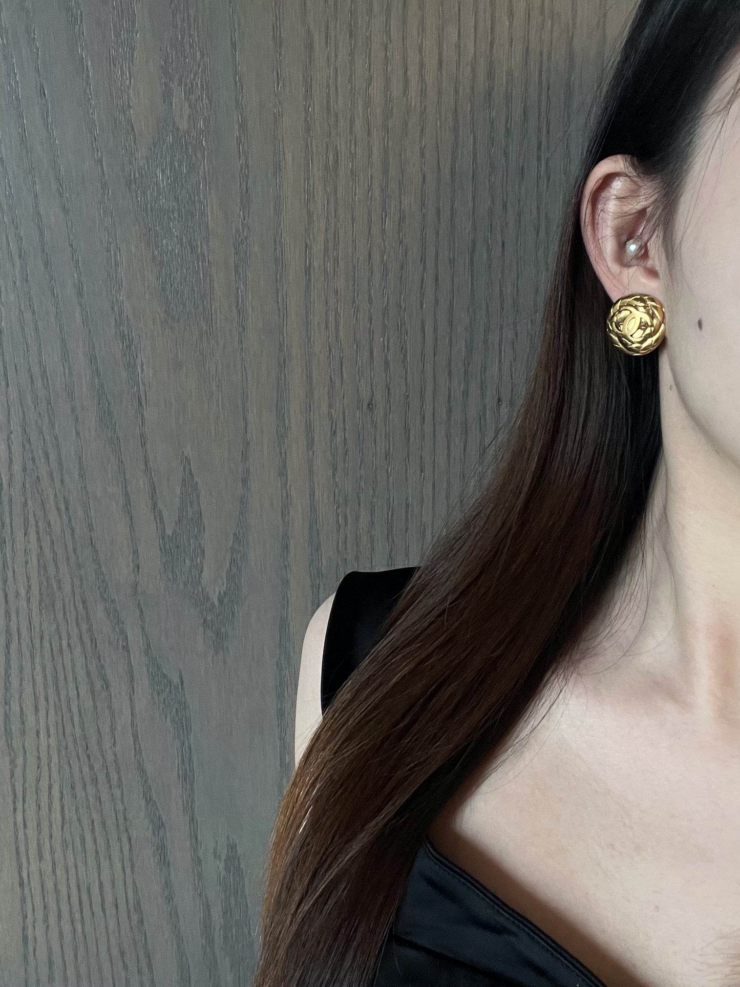 Chanel 1997 Twisted CC Gold-Plated Clip-On Earrings