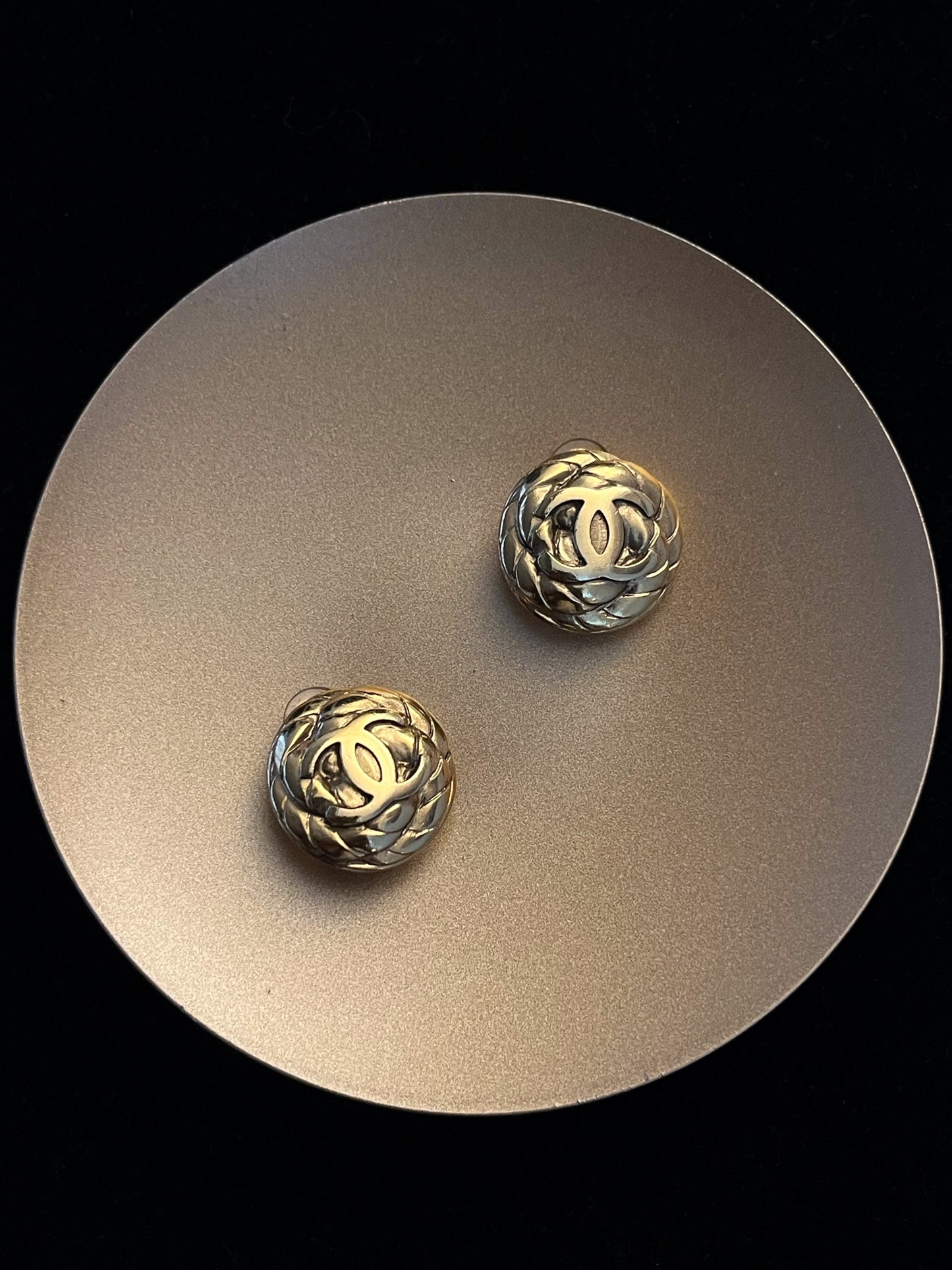 Chanel 1997 Twisted CC Gold-Plated Clip-On Earrings