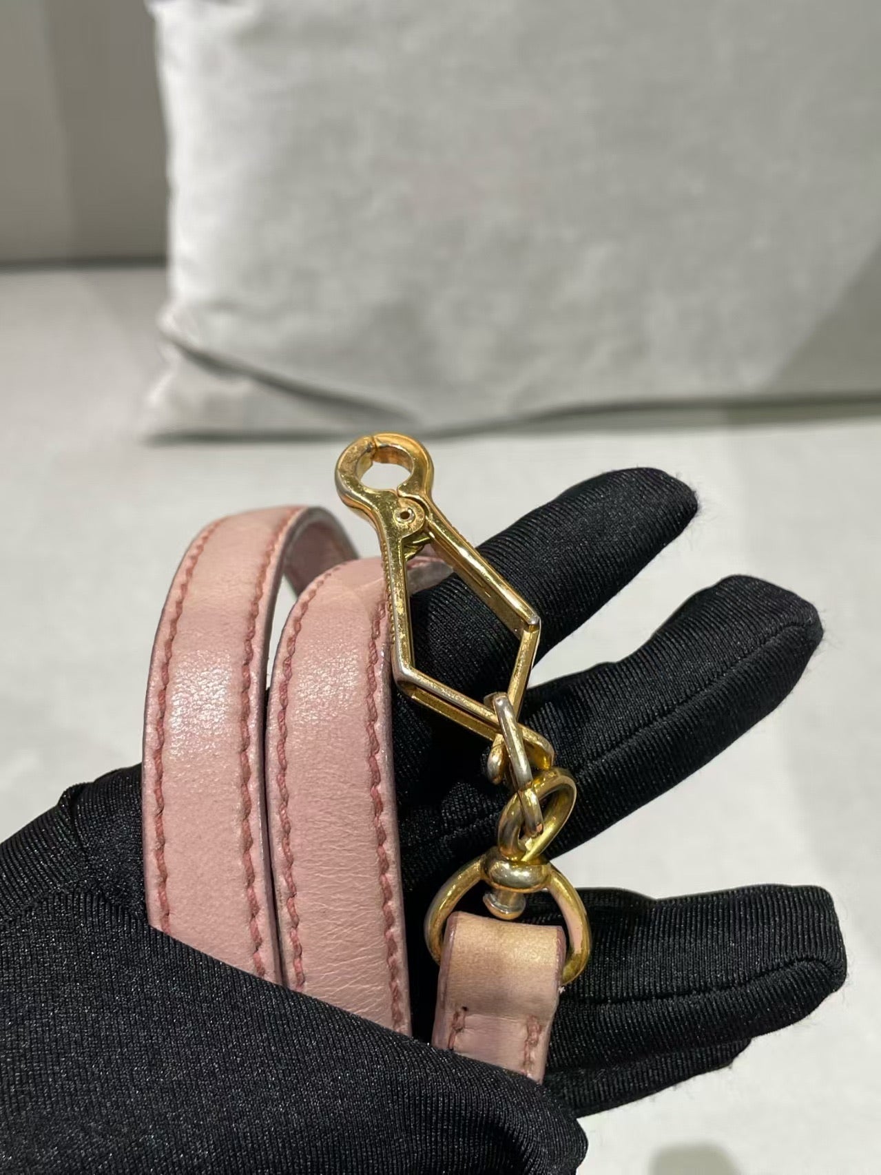 Miu Miu Vitello Lux Bow Satchel – Pink
