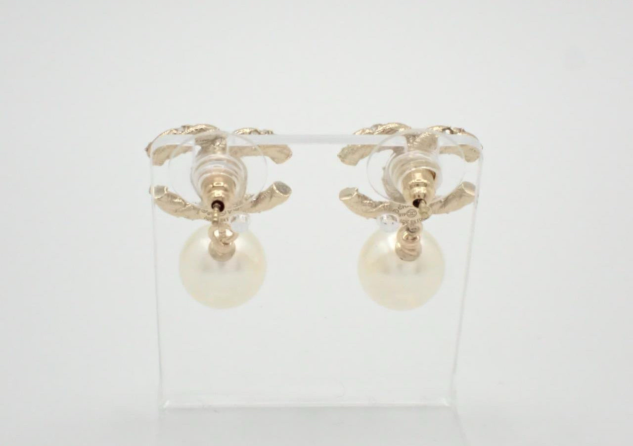 Chanel 2019 Crystal-Embellished Woven Pearl Earrings