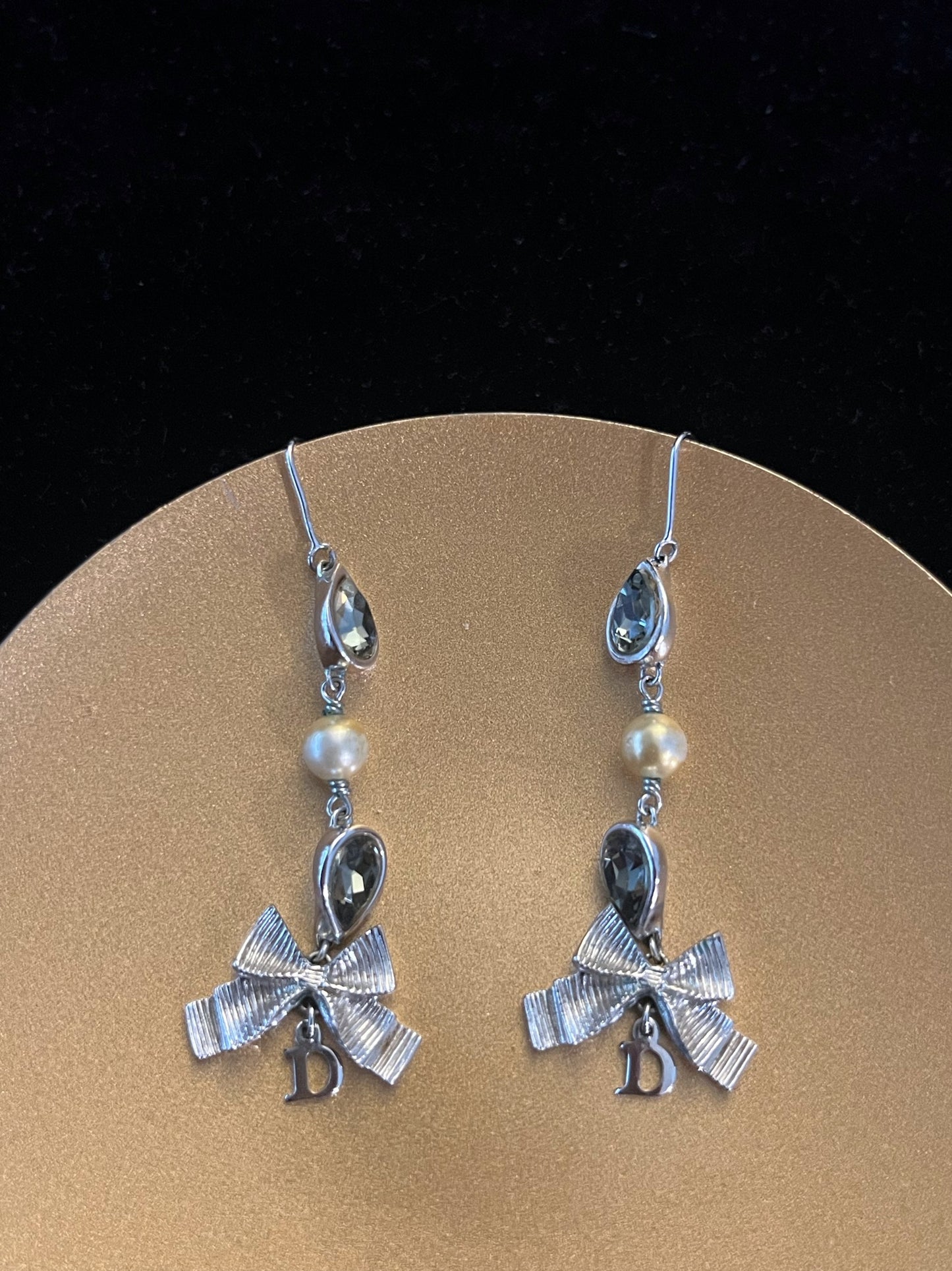 Vintage Dior Pearl Bow Drop Earrings – Silver Tone