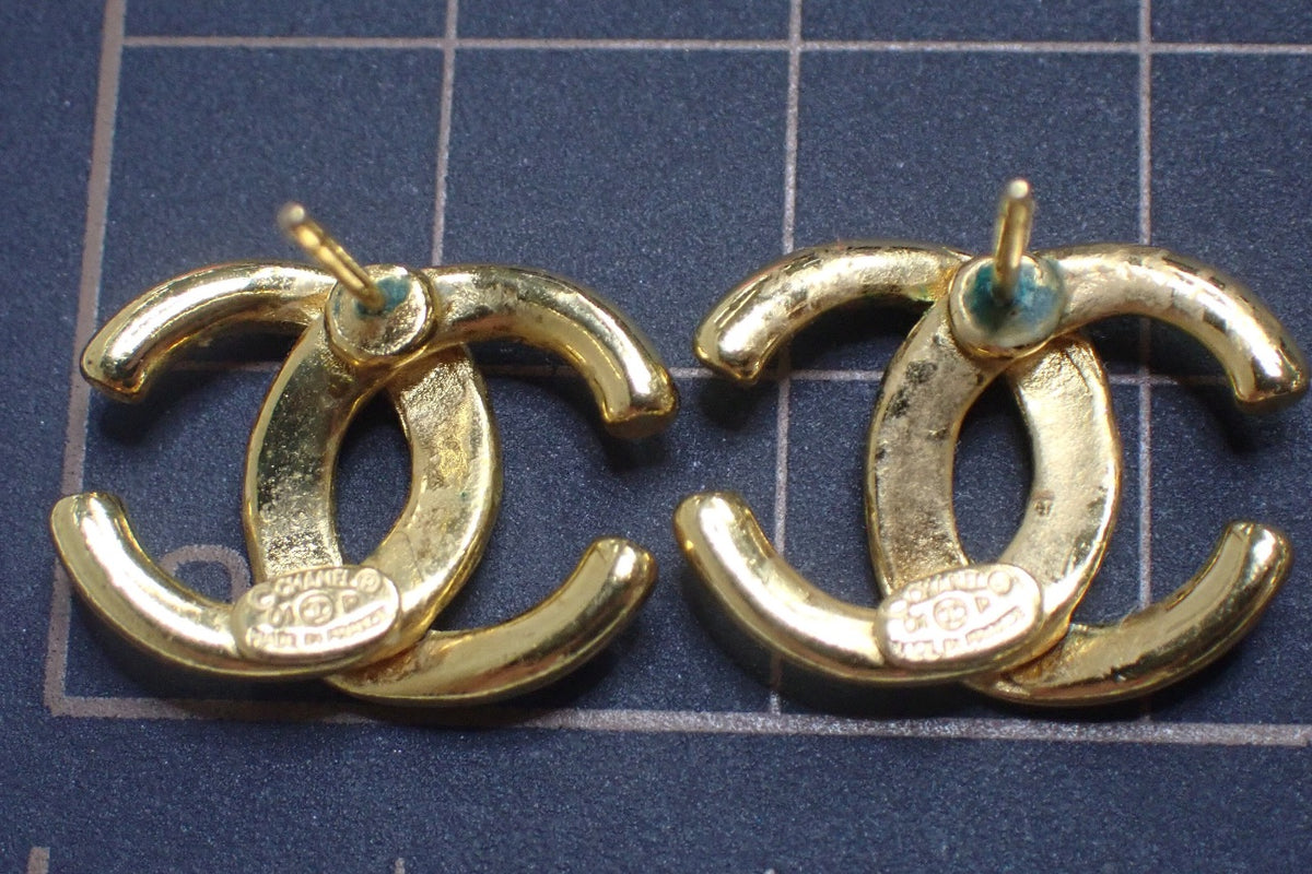 Chanel Classic CC Stud Earrings – Spring 2004