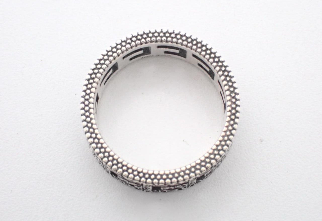 Gucci Interlocking G Engraved Band Ring