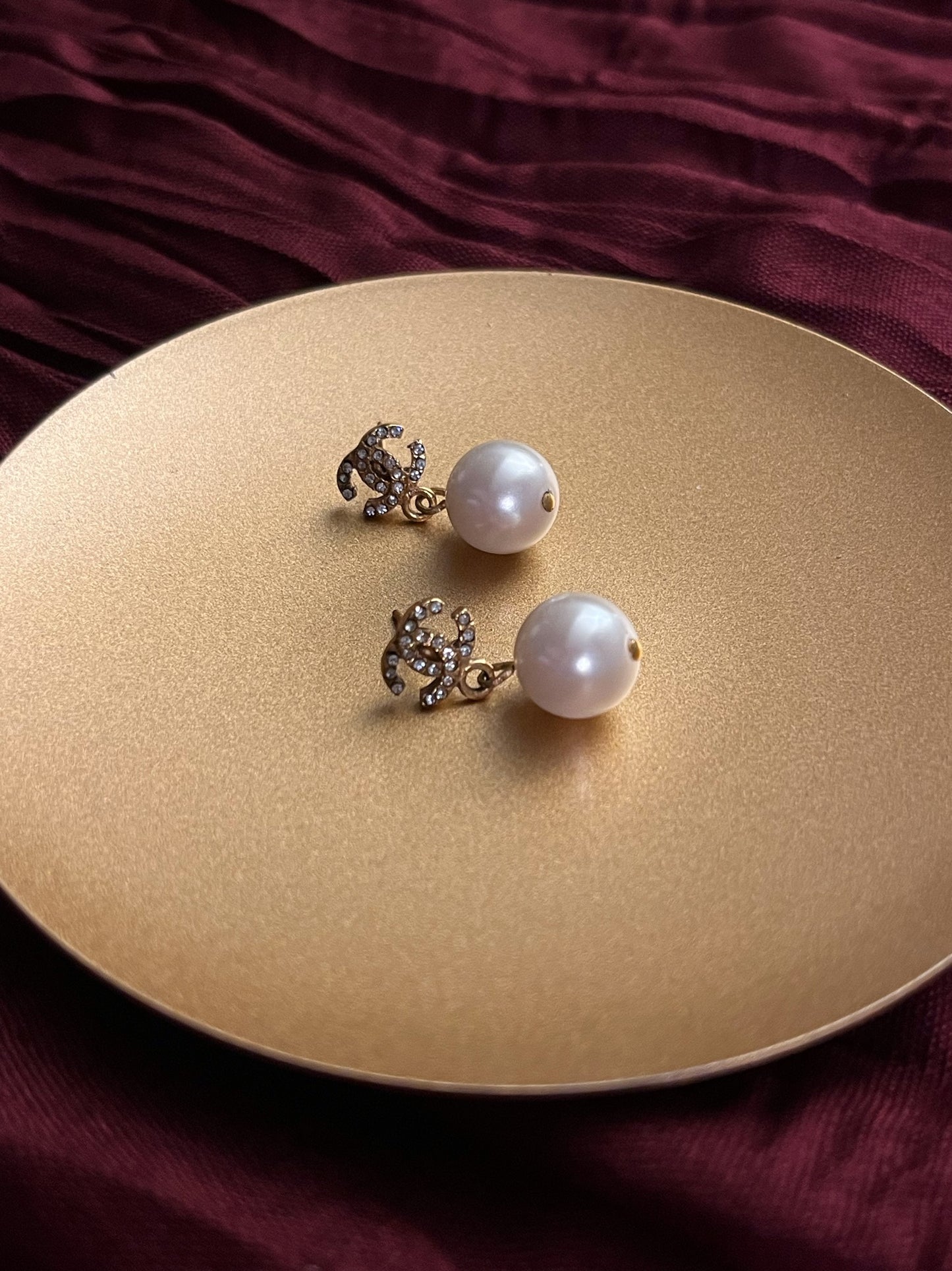 Chanel 2000 Vintage Gold-Plated Double C Earrings