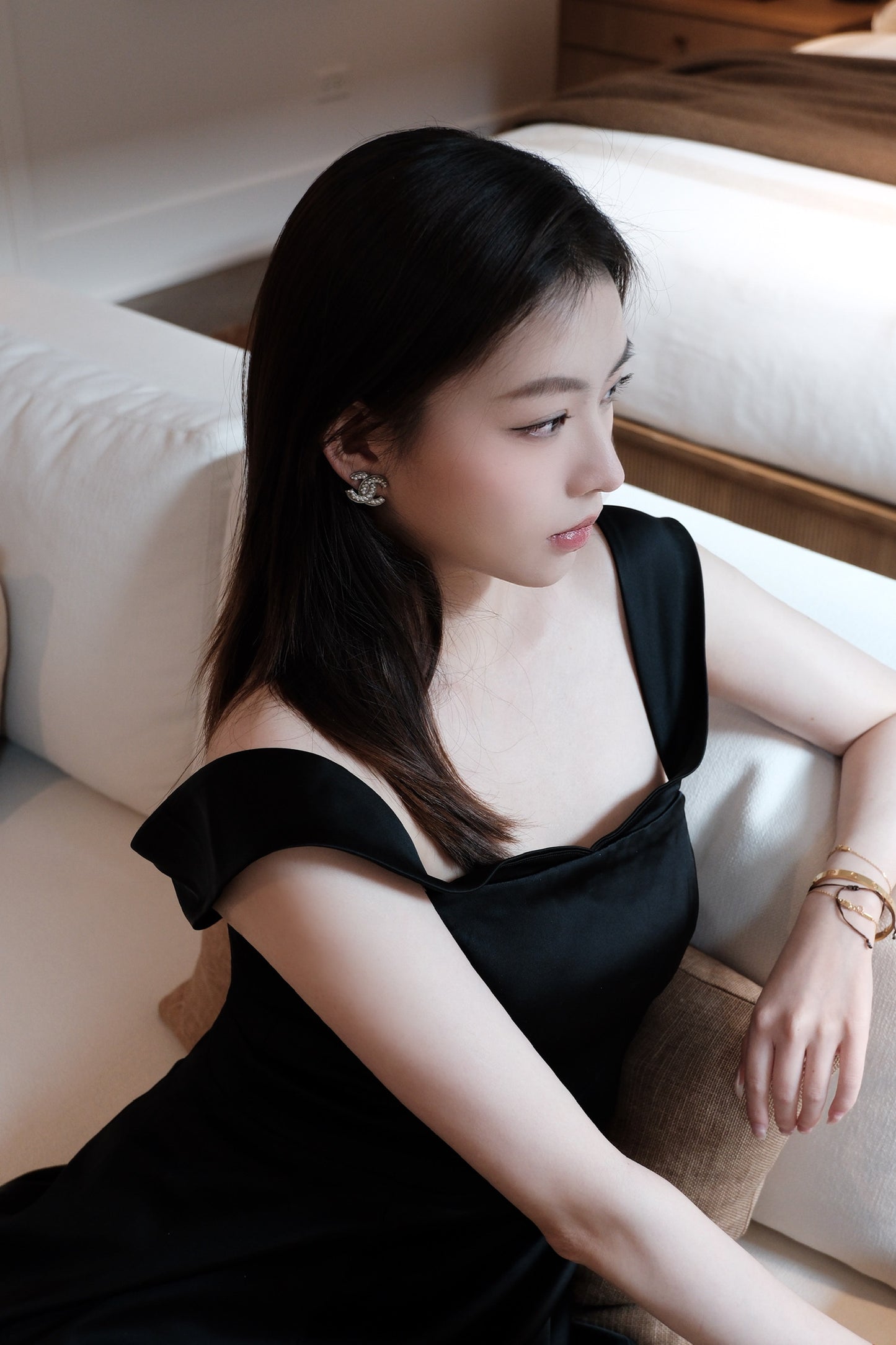 Chanel 2018 Pearl-Studded CC Logo Ear Clips