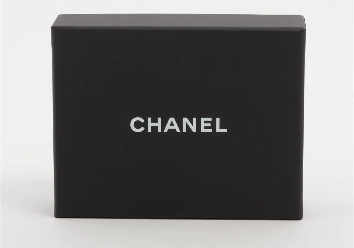Chanel 2020 Pearls and Gold Long Necklace