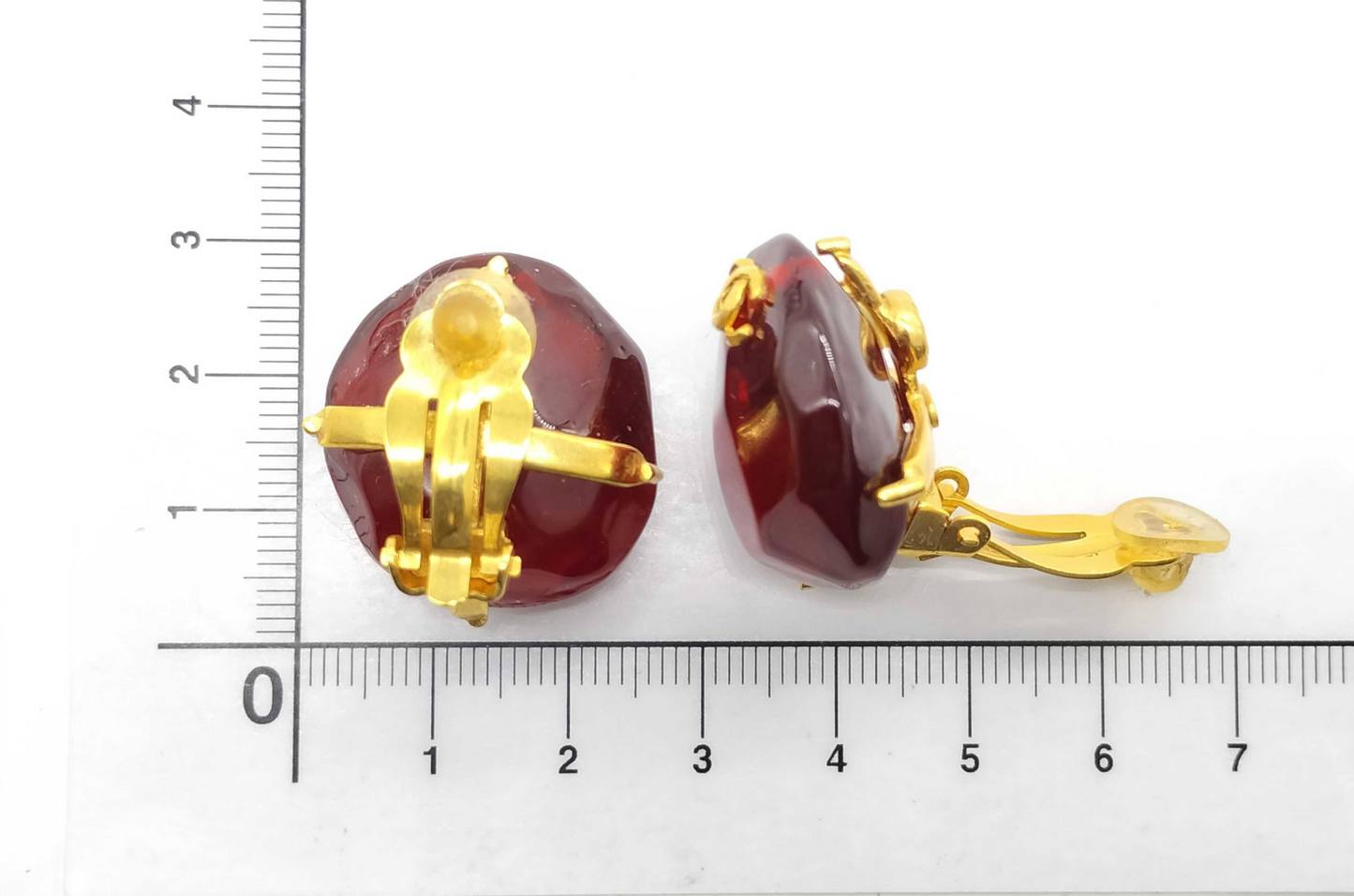 Chanel 1999 Vintage Ruby Resin & Plated Gold CC Clip-On Earrings
